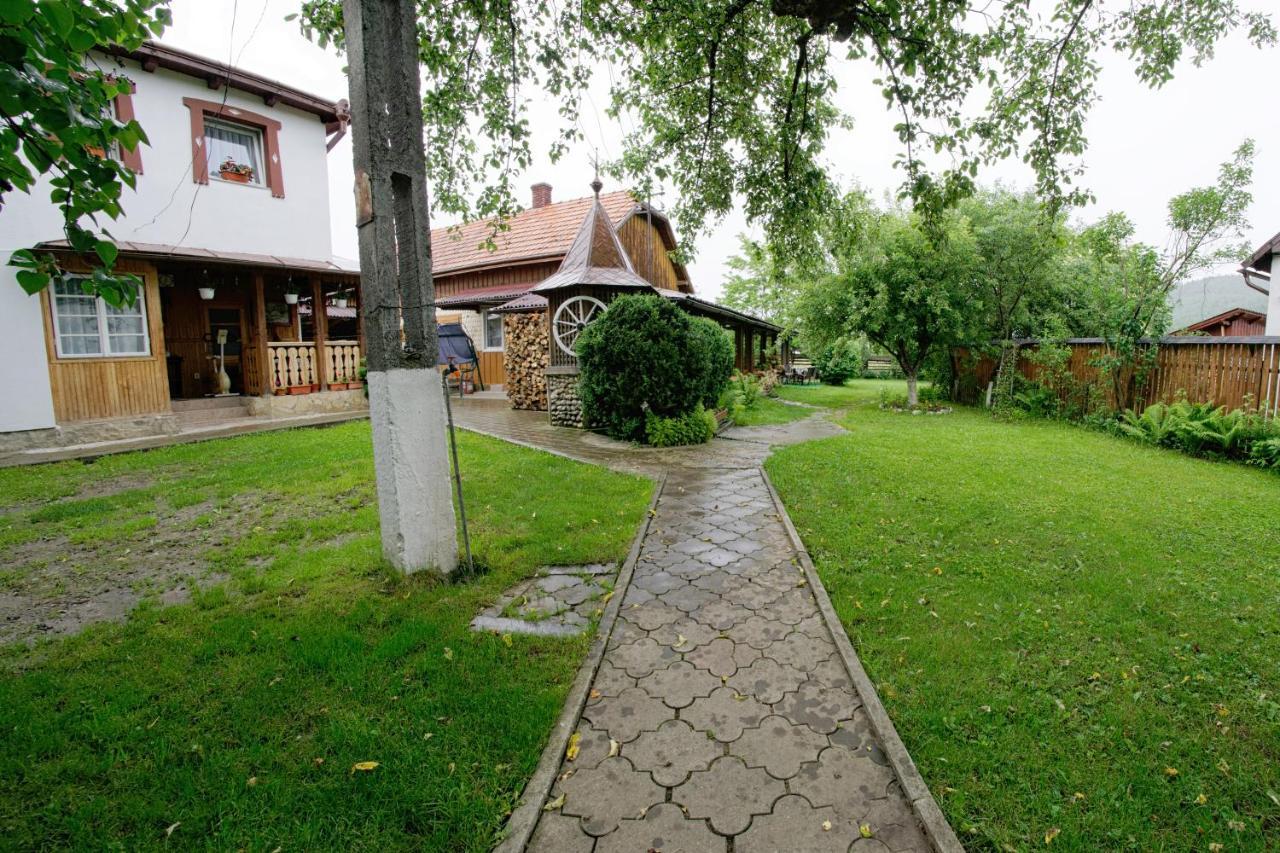 Pensiunea Casa Bianca - Bucovina Vama  Exterior photo
