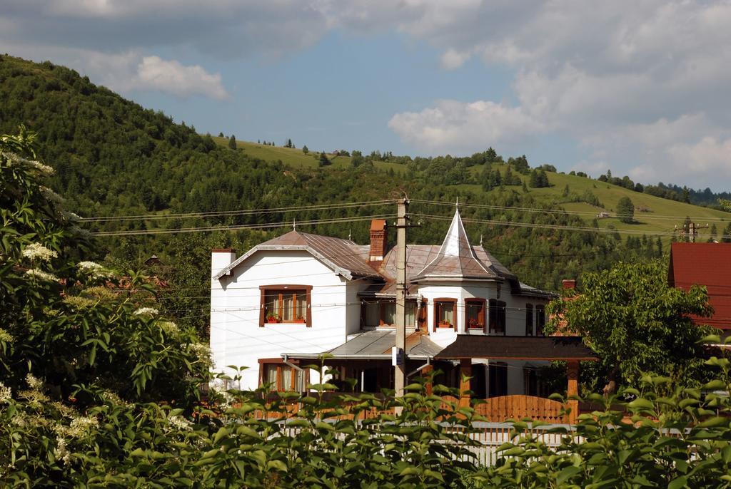 Pensiunea Casa Bianca - Bucovina Vama  Exterior photo